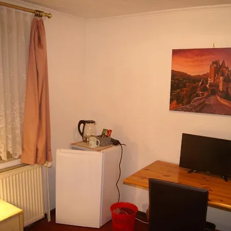 Pension Zur Sonne بيت ضيافة 3*