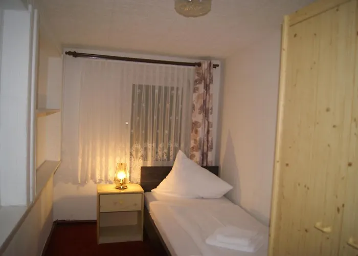 Pension Zur Sonne Pensión