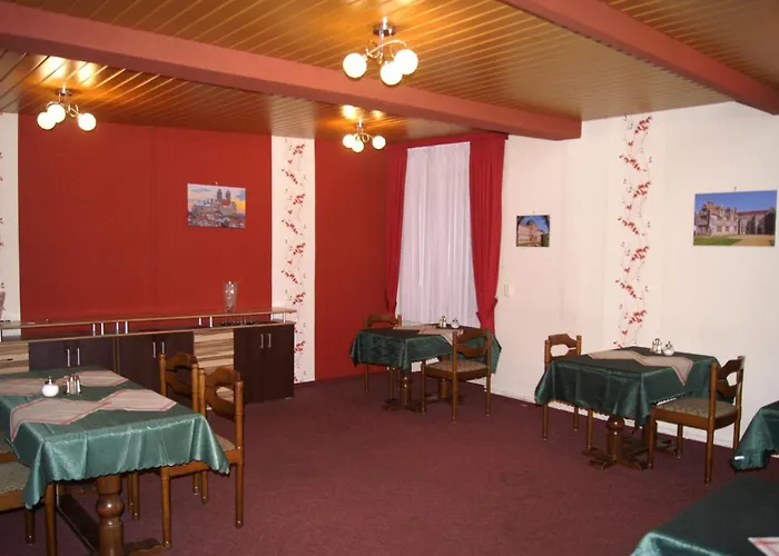 Pensión Pension Zur Sonne 3*